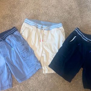 Boys shorts husky L 10-12